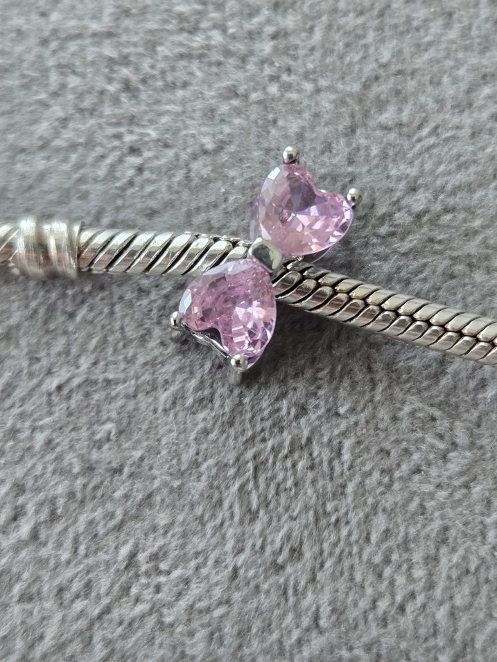 Pembe fiyonk charm - Görsel 2