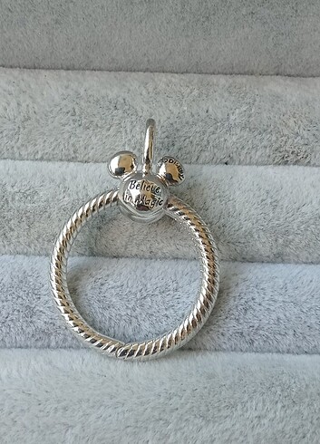 Pandora Mickey charm taşıyıcı kolye ucu