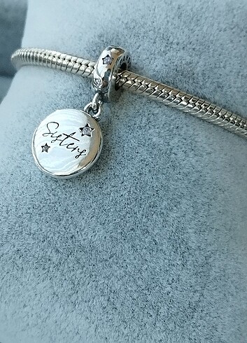 Pandora sister charm