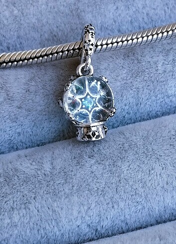 Pandora Pandora kar taneli kar küresi charm