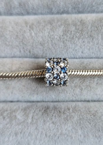 Pandora Pandora mavi şeffaf ışıltılı charm