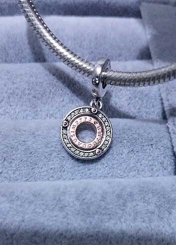Pandora Pandora ışıltılı çift renk halka charm