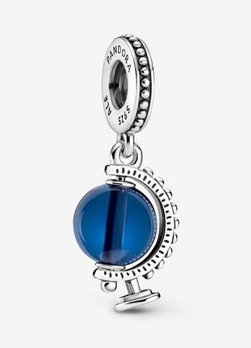 Pandora dünya küresi charm