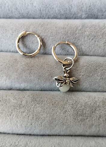 Pandora mini halka küpe ateş böceği charmlı