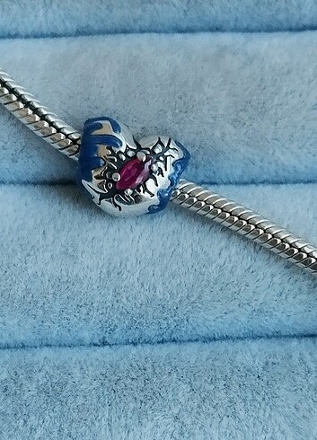 Pandora Pandora ST karanlıkta parlayan kalp Charm