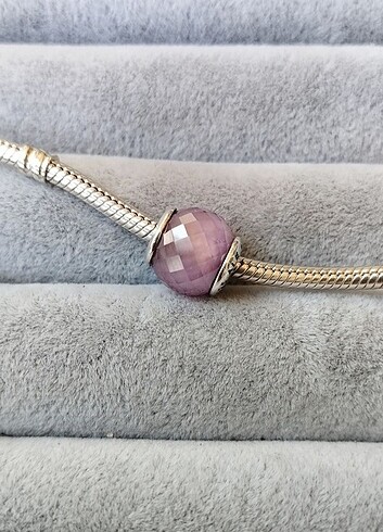 Pandora kesme yüzeyli pembe murano charm