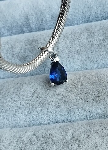 Pandora Pandora mavi damla charm