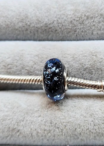 Pandora Pandora dalgalı koyu mavi okyanus murano charm