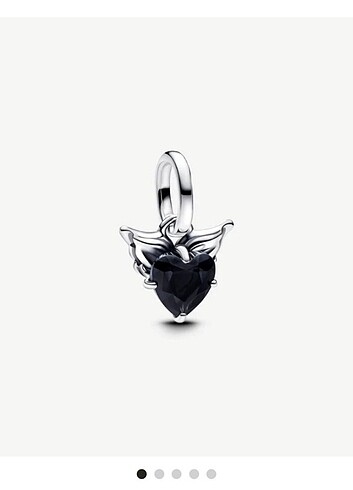 Pandora Siyah kalp kanat me charm