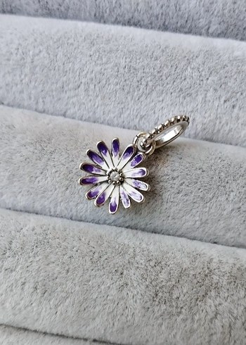 Pandora Pandora sallantılı mor çiçek charm