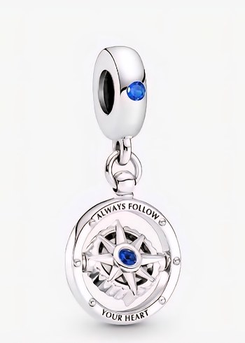 Pandora sallantılı pusula charm
