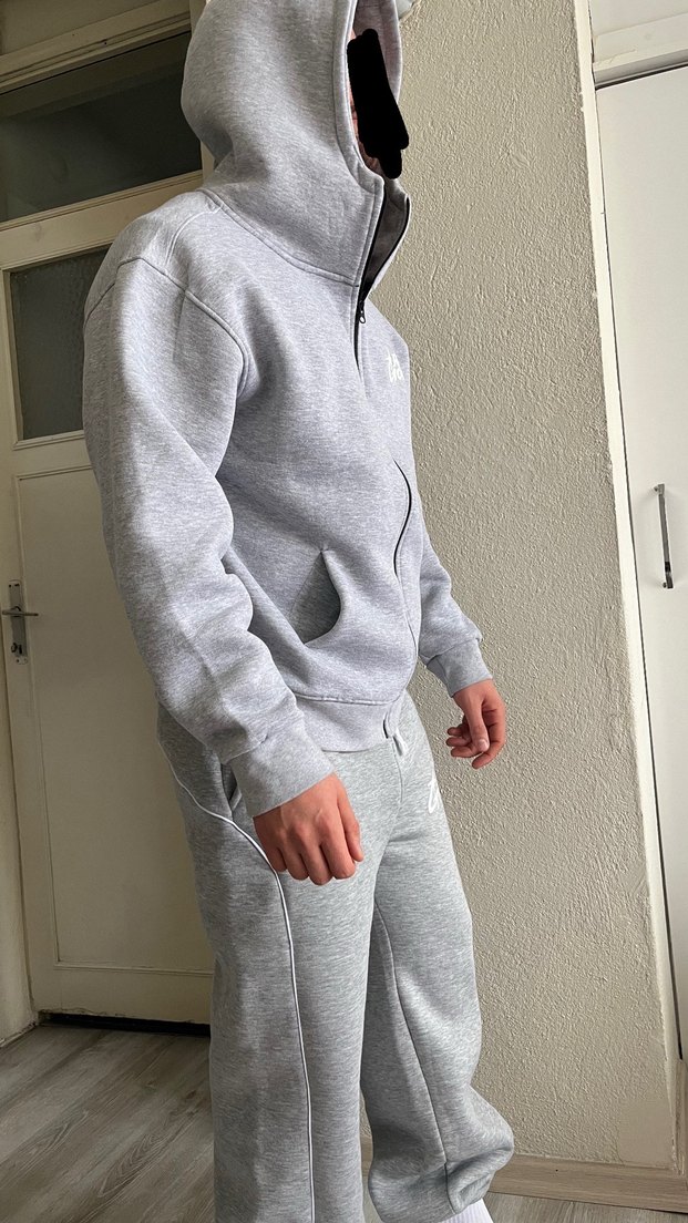 Gri Kapüşonlu Erkek Eşofman Takımı - Görsel 2