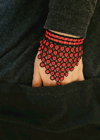 Boncuklu Şahmeran - Görsel 5