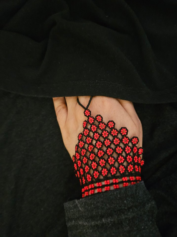 Boncuklu Şahmeran - Görsel 2