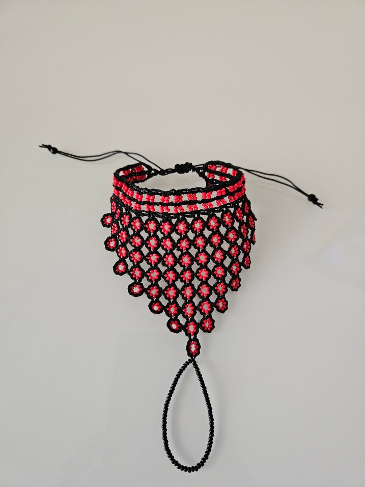 Boncuklu Şahmeran - Görsel 3