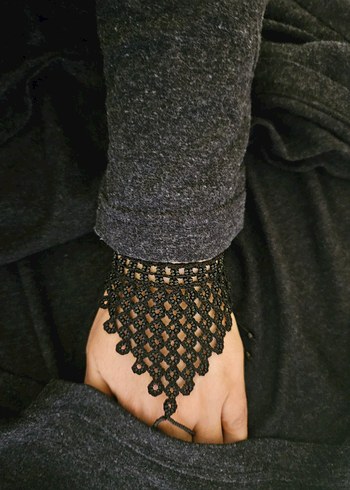 Tığ İşi Boncuk Oyalı Şahmeran - Görsel 2