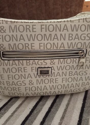 Beyaz spor çanta  - Görsel 2