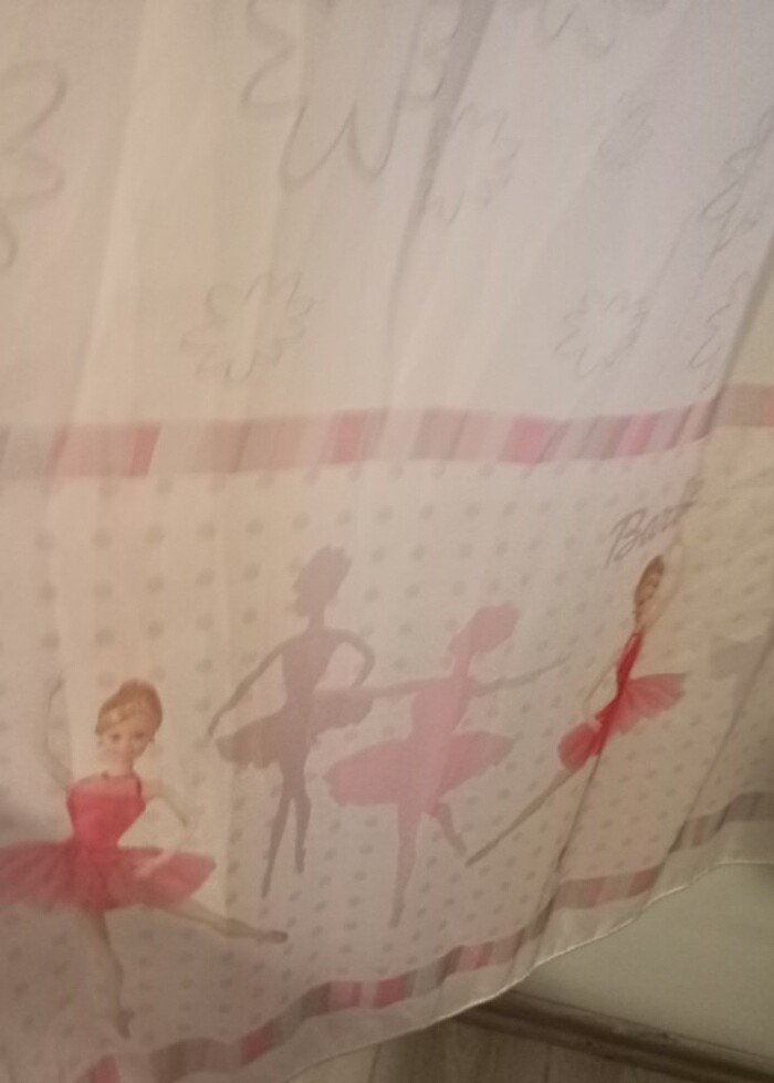 Kız çocuk odası tül perdesi barbie - Görsel 3