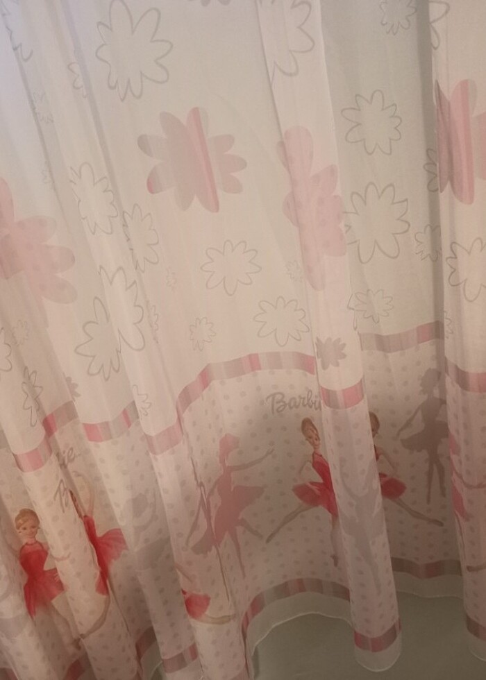Kız çocuk odası tül perdesi barbie - Görsel 4