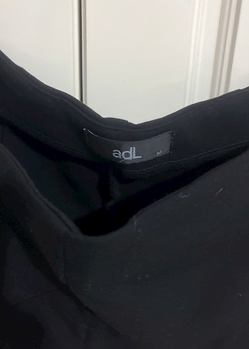 adL Marka Fermuarlı Siyah Mini Şort - Görsel 3