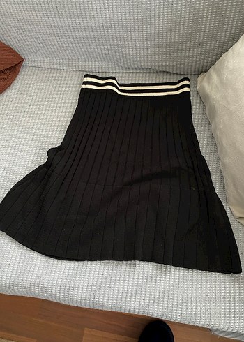 Pilili Siyah Mini Etek - Görsel 3