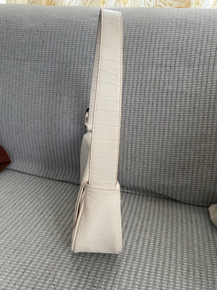Beyaz Yılan Derisi Desenli Deri Kadın Çanta - Görsel 2