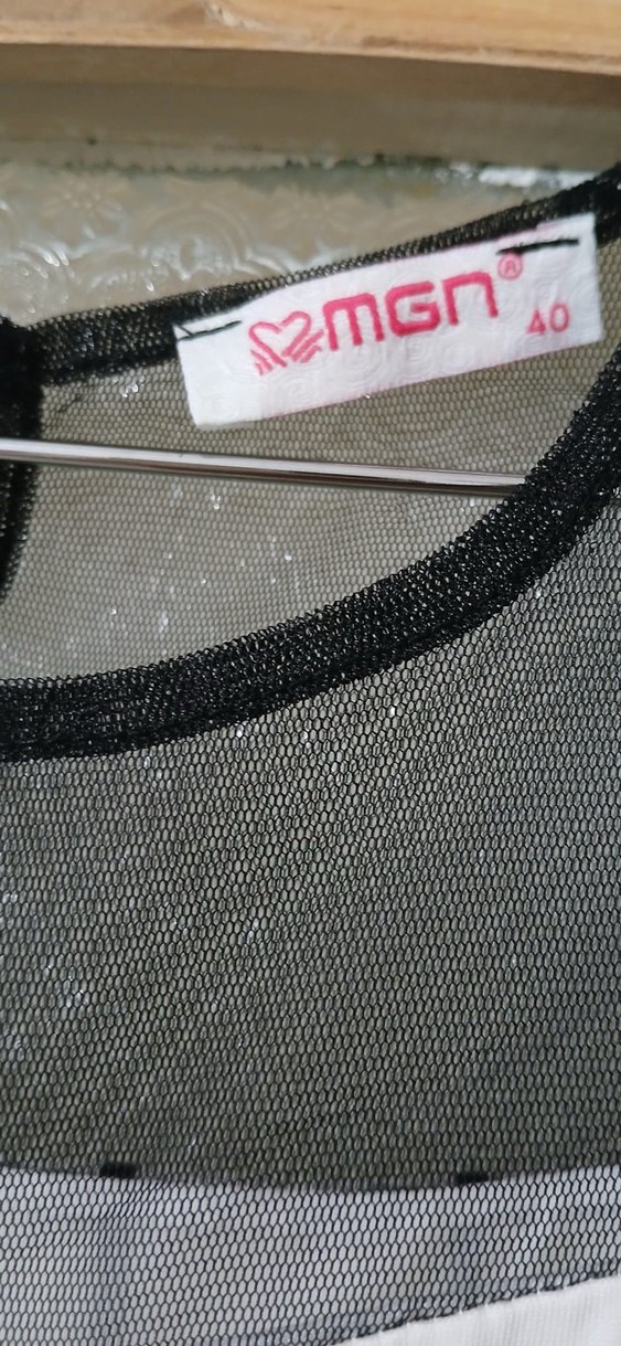 Ekose Desenli Beyaz Midi Elbise - Görsel 3