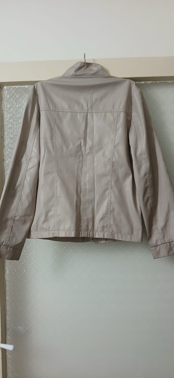 Bej Renkli Fermuarlı Kadın Ceket - Görsel 2