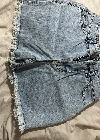 Düğmeli Mavi Mini Denim Şort