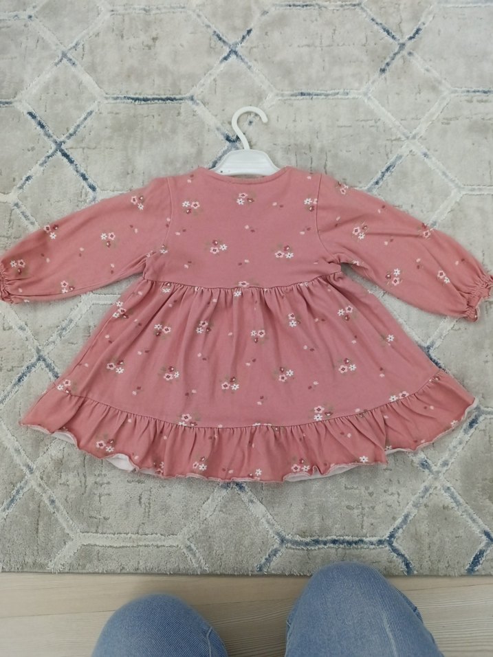 Pembe Çiçekli Uzun Kollu Fırfırlı Kız Elbisesi - Görsel 4