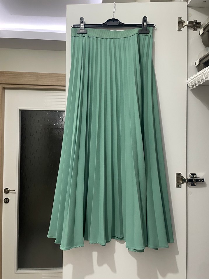 Venöve 2 beden piliseli etek - Görsel 2