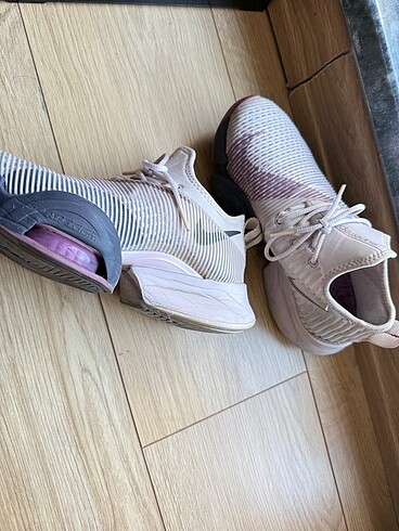 38 Beden Nike Süperrap antrenman ayakkabısı(pudra renk)