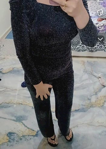 Parlak Siyah V Yaka üst ve alt - Görsel 5