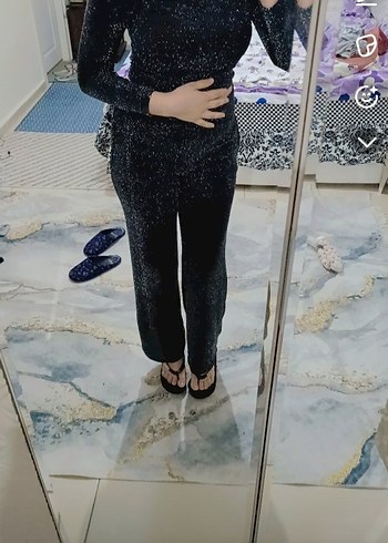 Parlak Siyah V Yaka üst ve alt - Görsel 4