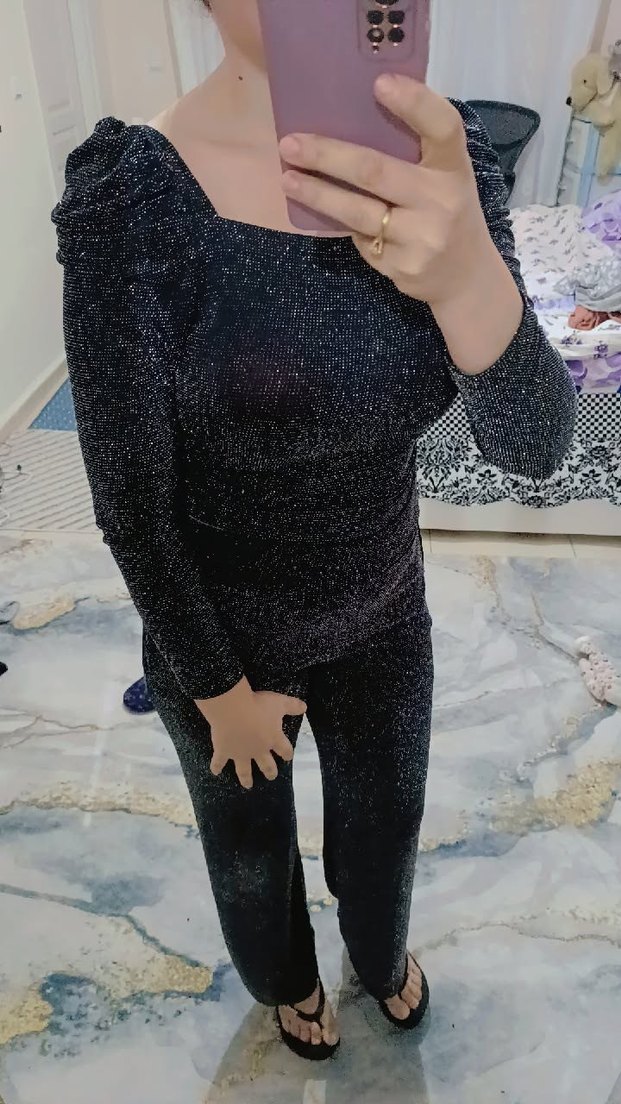 Parlak Siyah V Yaka üst ve alt - Görsel 2