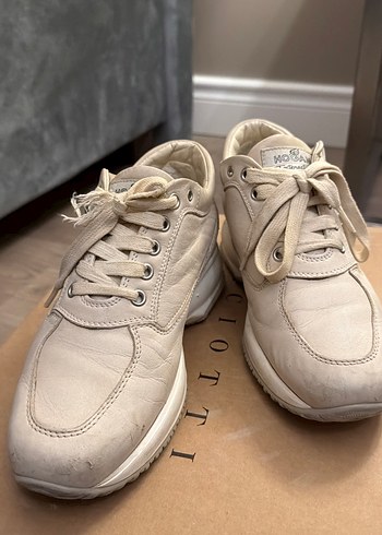 Hogan 36