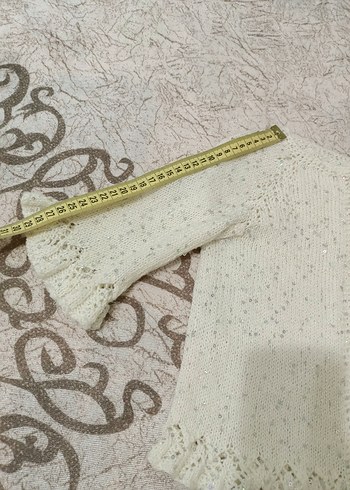 Kız Çocuk Beyaz Örgü Hırka - Görsel 4