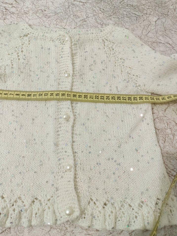 Kız Çocuk Beyaz Örgü Hırka - Görsel 2