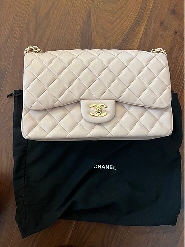 Chanel canta