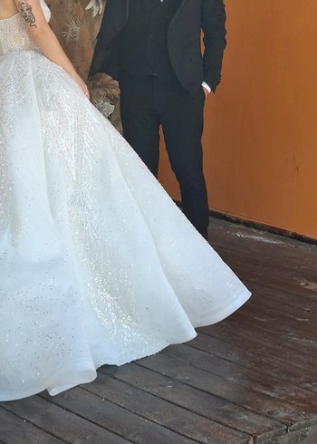 Beyaz Işıltılı Straplez Prenses Gelinlik - Görsel 3