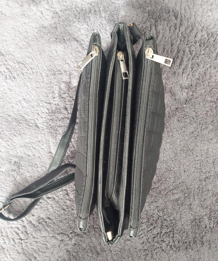 Deri Kareli Tokalı Kadın Çanta - Görsel 3