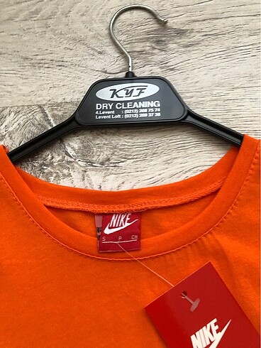 m Beden Nike tişört