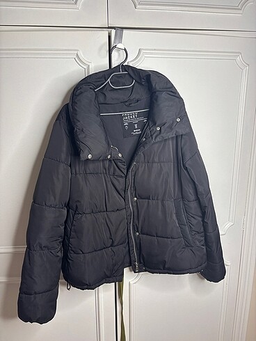 Stradivarius mont