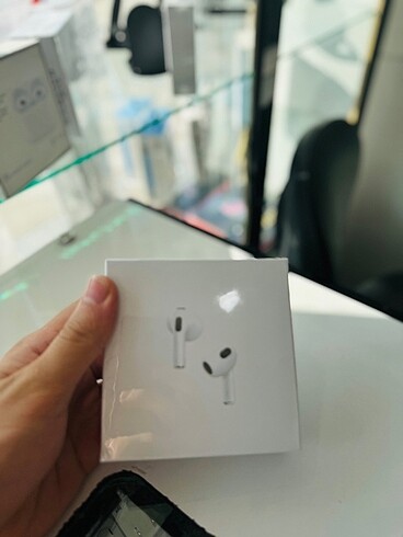 APPLE 3 NESİL KAPALI KUTU AİRPODS