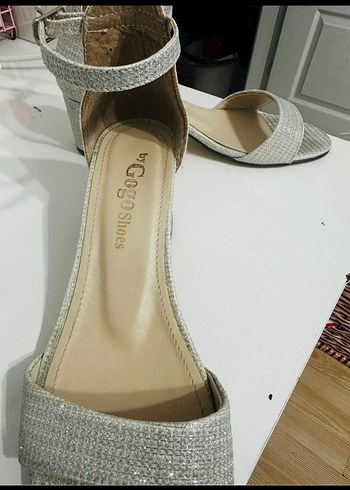 Bej Kemerli Blok Topuklu Kadın Abiye Ayakkabı - Görsel 5