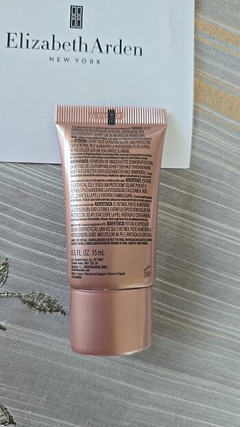 Beden Renk Elizabeth Arden New York yüz kremi
