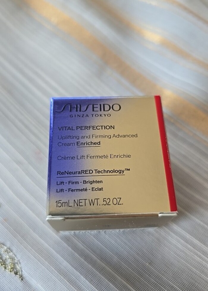 Shiseido Nemlendirici ve Anti-Aging krem - Görsel 2