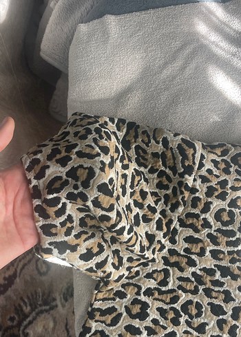 Kahverengi Yılan Desenli Kedi Kıyafeti - Görsel 3