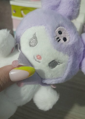 Beden küçük peluş kuromi