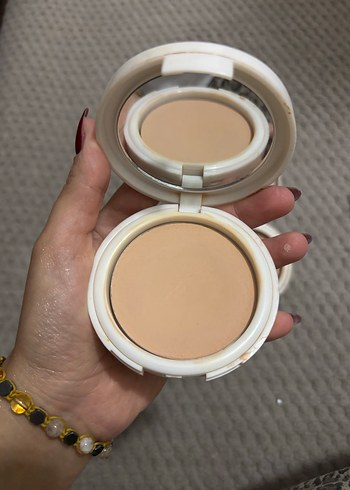 Açık Bej Tonunda Pudra - Görsel 2